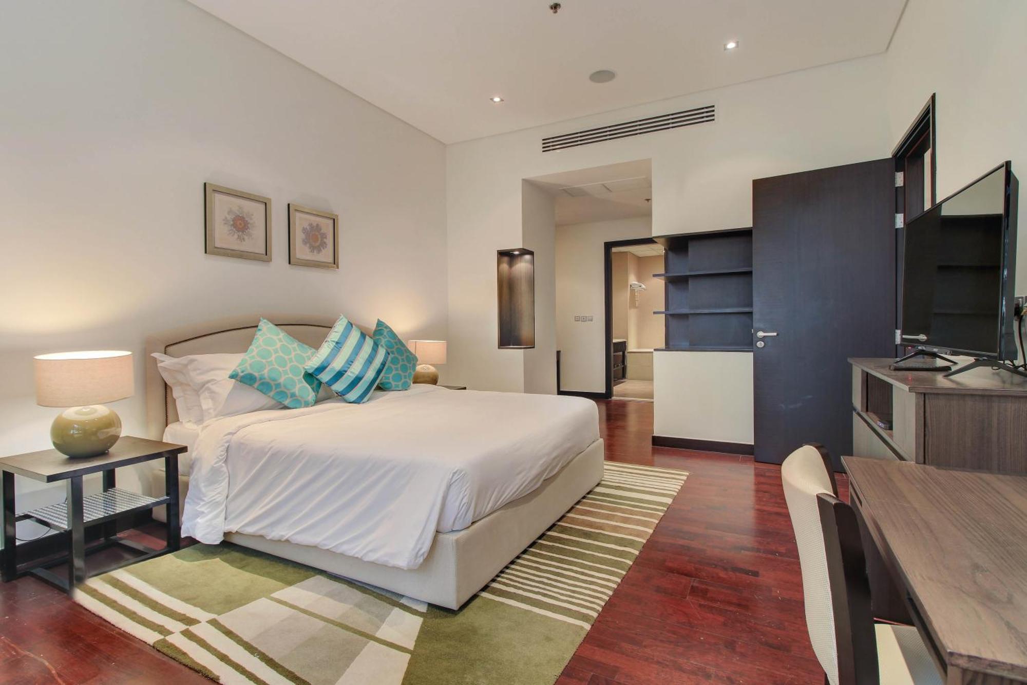 Luxe Getaways Royal Amwaj Palm Jumeirah Resort Apartment Holiday Home Dubai Ngoại thất bức ảnh